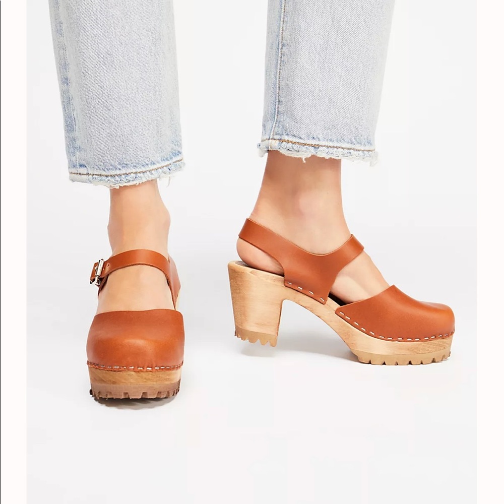 FREE PEOPLE ABBY CLOG